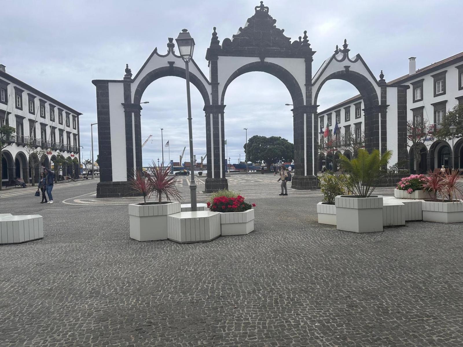 Azor International Apartment I Ponta Delgada Zewnętrze zdjęcie