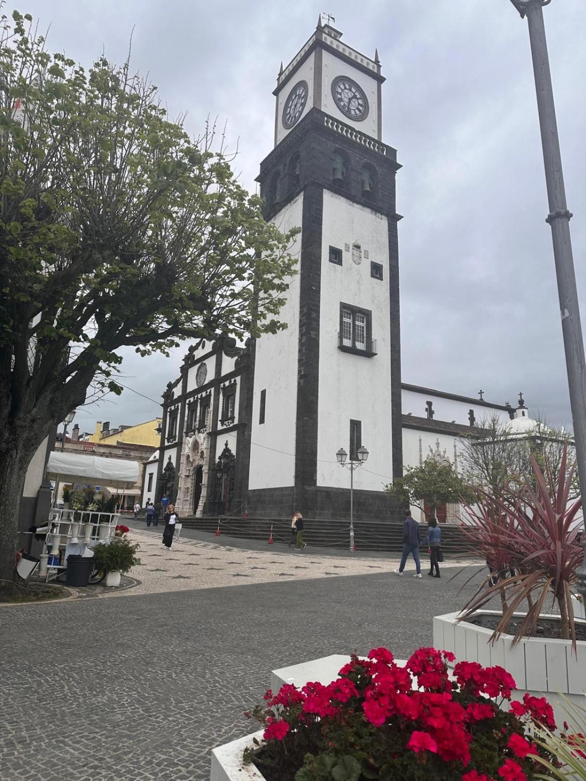 Azor International Apartment I Ponta Delgada Zewnętrze zdjęcie